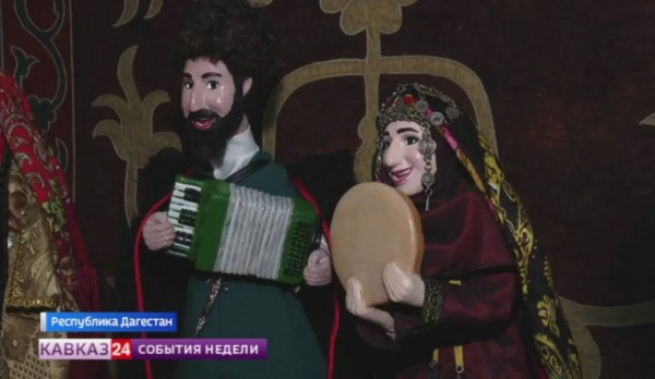 Выставка авторских кукол в национальных костюмах открылась в Махачкале