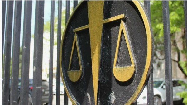 У экс-премьера Карачаево-Черкесии изъяли имущество почти на 42 миллиарда рублей