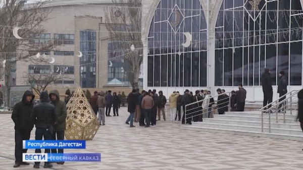 Ураза‑Байрам: мусульмане празднуют окончание священного месяца Рамадан