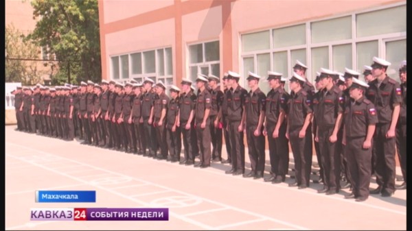В ДГТУ состоялся первый выпуск курсантов военного учебного центра